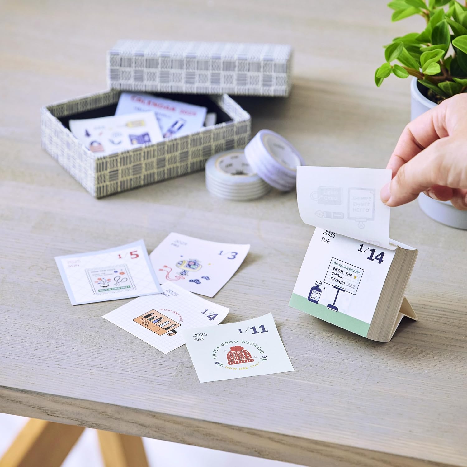 日本橡皮擦章插畫家eric 2025年曆